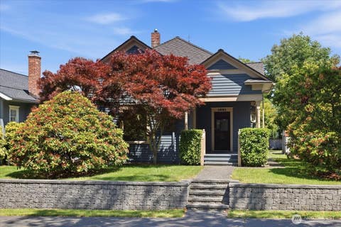 Photo of 1621 Colby Avenue, Everett, WA 98201 (MLS # 2532044)