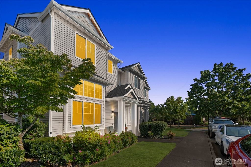 Photo of 1105 63RD Street SE #C, Auburn, WA 98092 (MLS # 2432539)