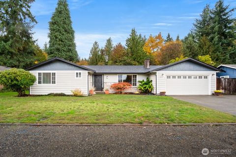 Photo of 8410 64th Avenue E, Puyallup, WA 98371 (MLS # 2443808)
