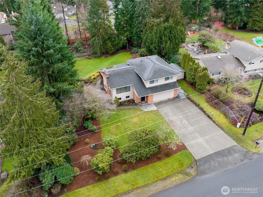 Photo of 14203 SE 179th Place, Renton, WA 98058 (MLS # 2483716)