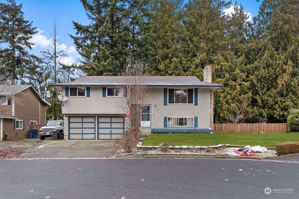 Photo of 9531 62nd Drive NE, Marysville, WA 98270 (MLS # 2021487)