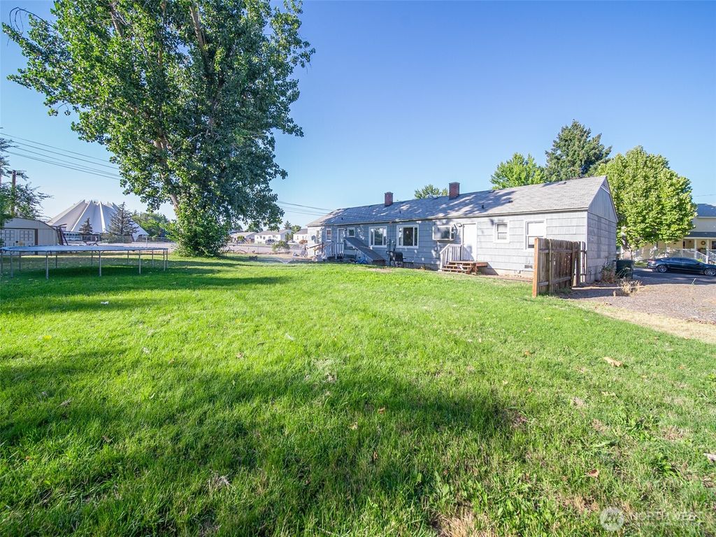 Photo of 1509 Kimball Avenue, Richland, WA 99354 (MLS # 2479743)