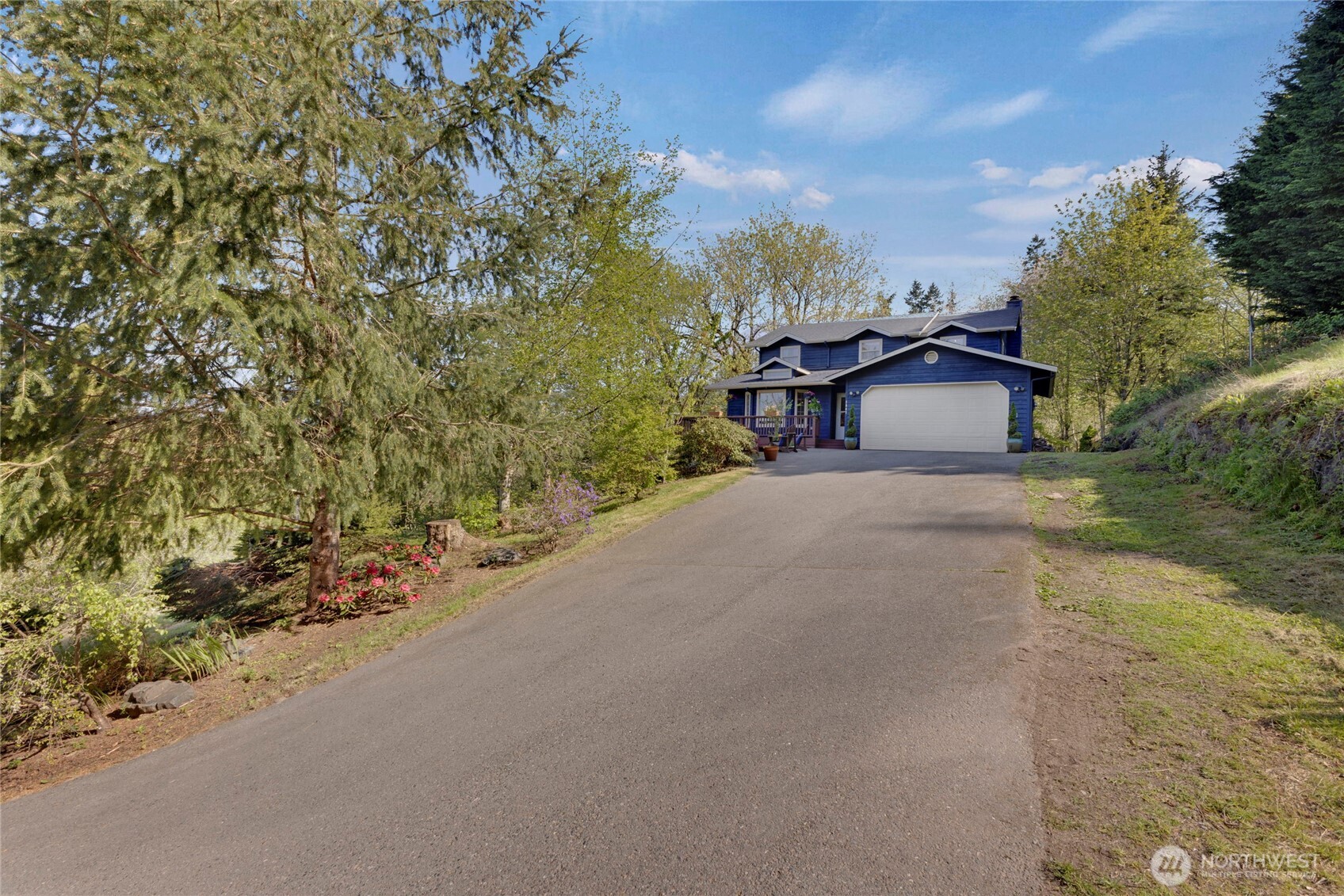 2987 Long Lake Road SE