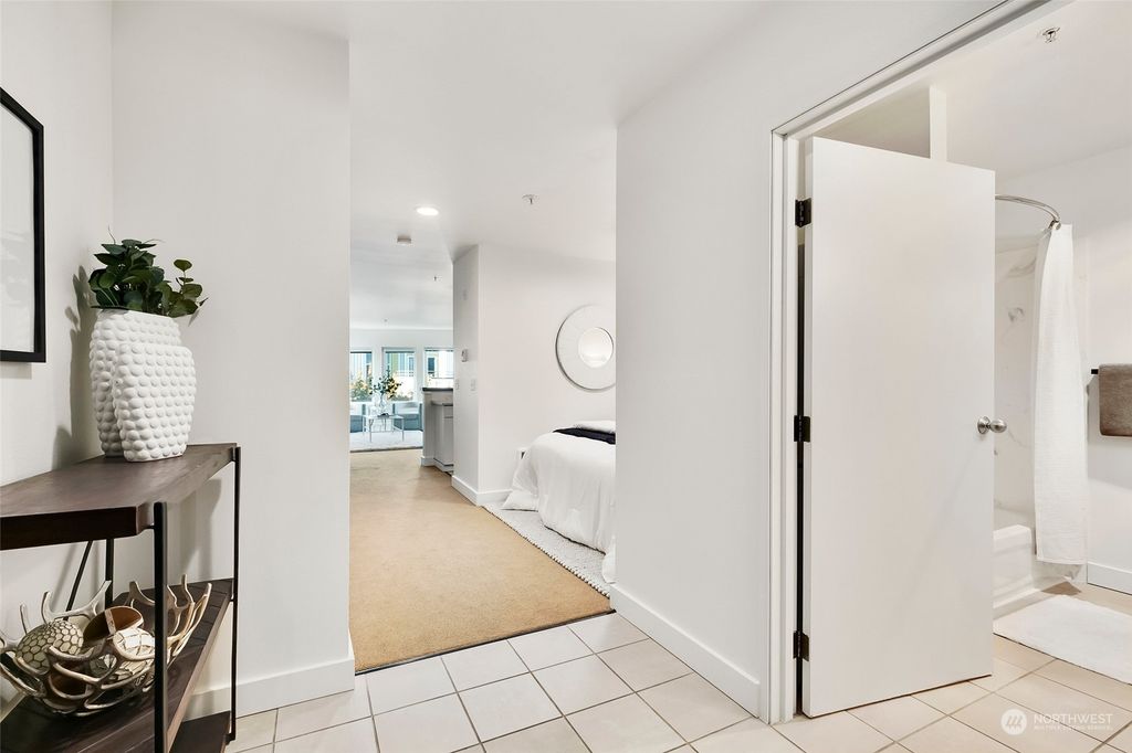 Photo of 2440 Western Avenue #504, Seattle, WA 98121 (MLS # 2007339)