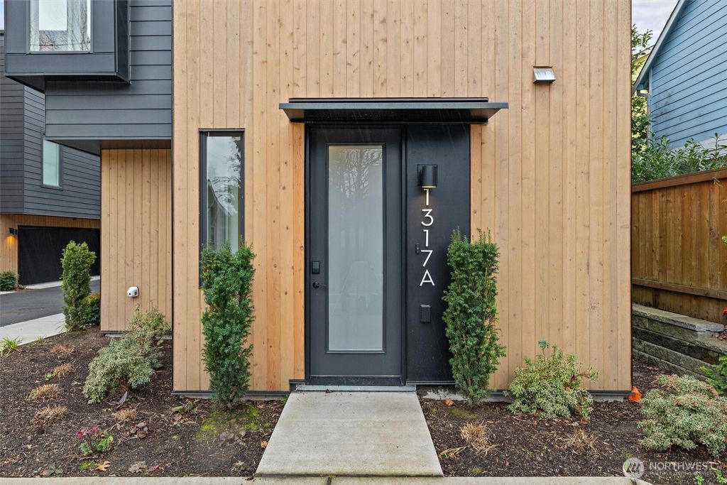 Photo of 1317 N 185th Street #A, Shoreline, WA 98133 (MLS # 2485864)