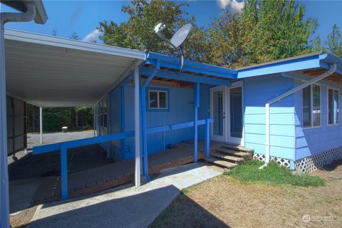 A home in Winlock