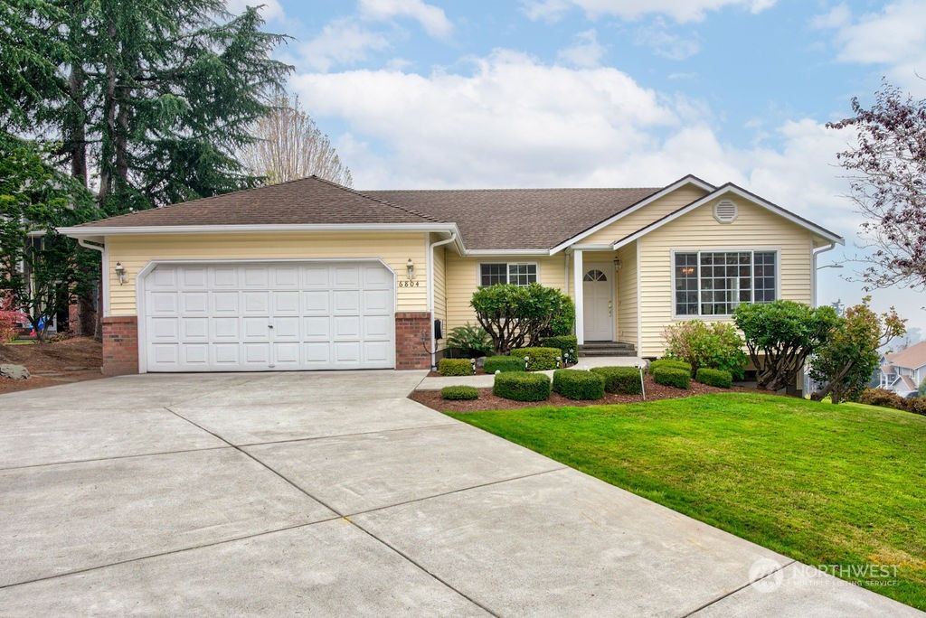 Photo of 6804 58th Street NE, Marysville, WA 98270 (MLS # 2011059)