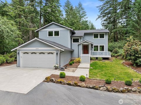 Photo of 14009 134th Avenue E, Puyallup, WA 98374 (MLS # 2421510)