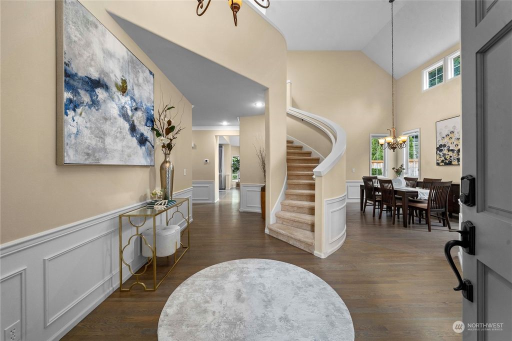 Photo of 16845 SE 56th PL Pl, Bellevue, WA 98006 (MLS # 2224353)