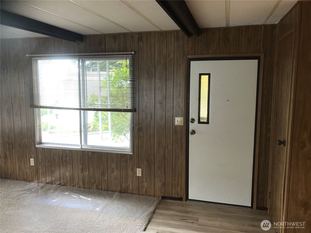 listing image 9368446927533965565