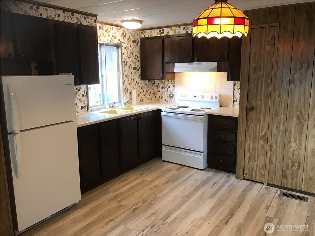 listing image 9366112902696116274