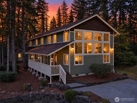 Photo of 730 E Probert Road, Shelton, WA 98584 (MLS # 2592952)