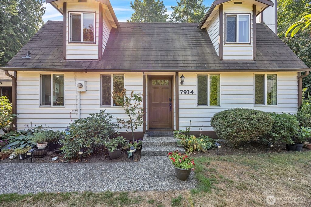 Photo of 7914 242nd Street SW, Edmonds, WA 98026 (MLS # 2430104)