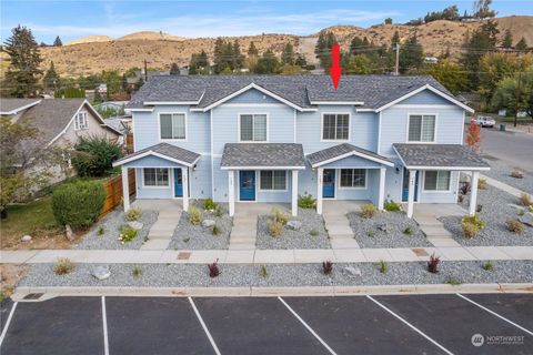 Photo of 143 E Nixon Avenue, Chelan, WA 98816 (MLS # 2321751) Photo of 143 E Nixon Avenue, Chelan, WA 98816 (MLS # 2321751)