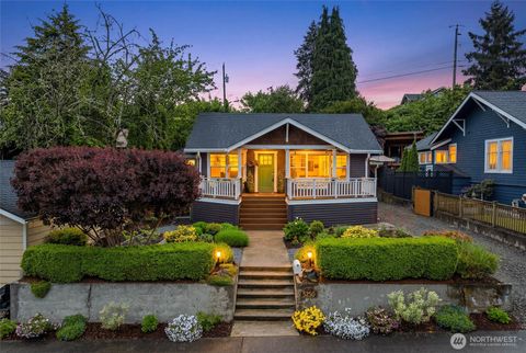 Photo of 5250 45th Avenue SW, Seattle, WA 98136 (MLS # 2522896)