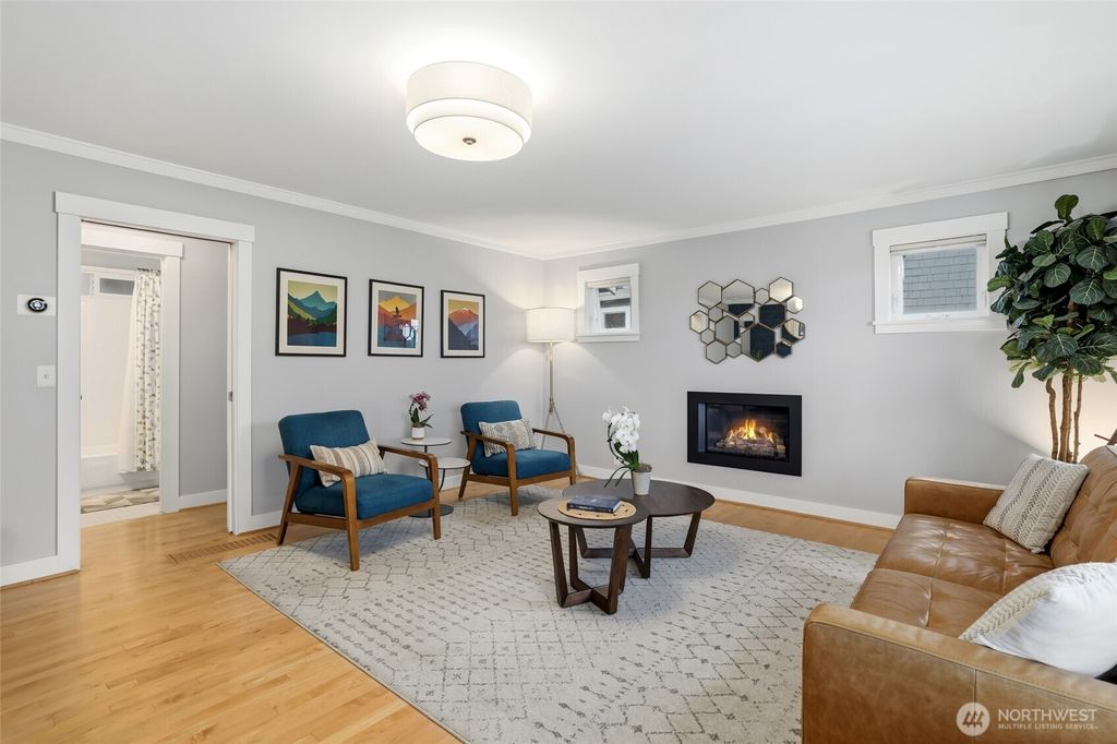Photo of 5250 45th Avenue SW, Seattle, WA 98136 (MLS # 2522896)