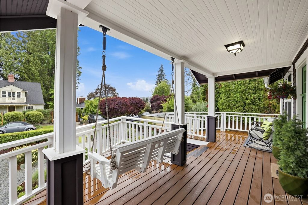 Photo of 5250 45th Avenue SW, Seattle, WA 98136 (MLS # 2522896)