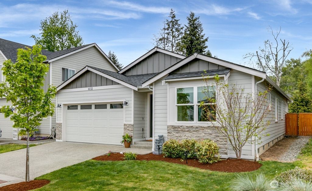 Photo of 6132 47th Place NE, Marysville, WA 98270 (MLS # 2519683)