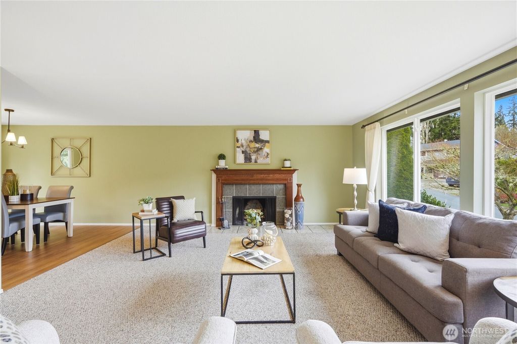 Photo of 1229 NW 201st Street, Shoreline, WA 98177 (MLS # 2495138)