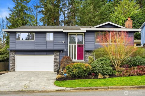 Photo of 1229 NW 201st Street, Shoreline, WA 98177 (MLS # 2495138)