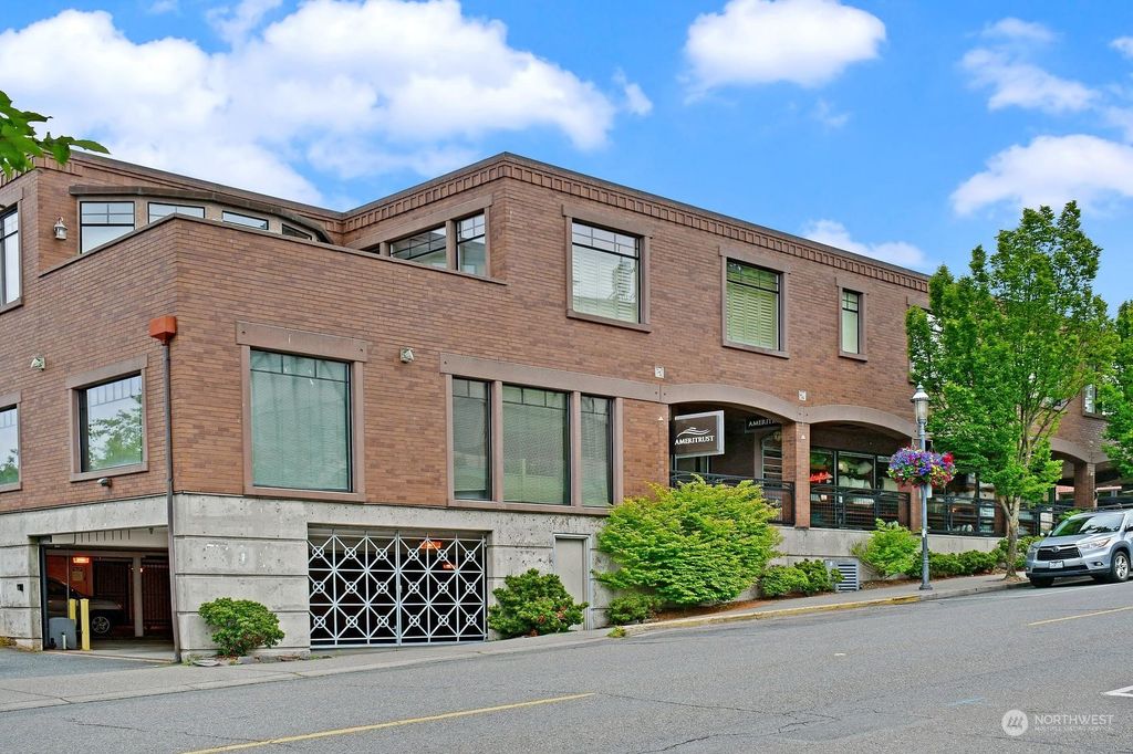 Photo of 111 Main Street #201, Edmonds, WA 98020 (MLS # 2127110)