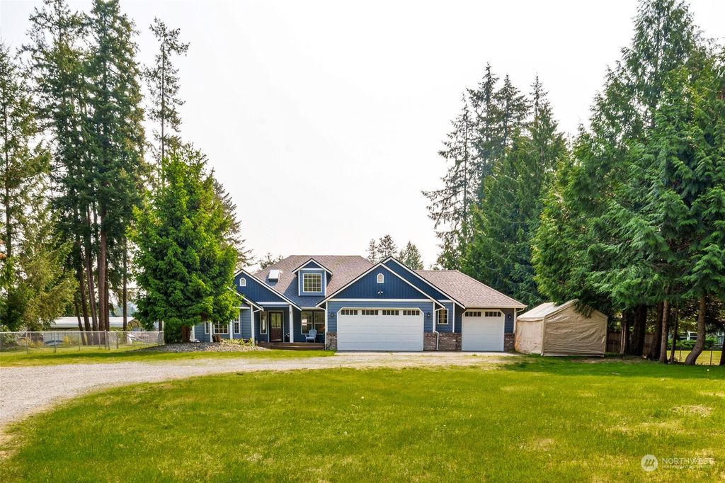 Photo of 30808 228th Avenue SE, Black Diamond, WA 98010 (MLS # 2070764)