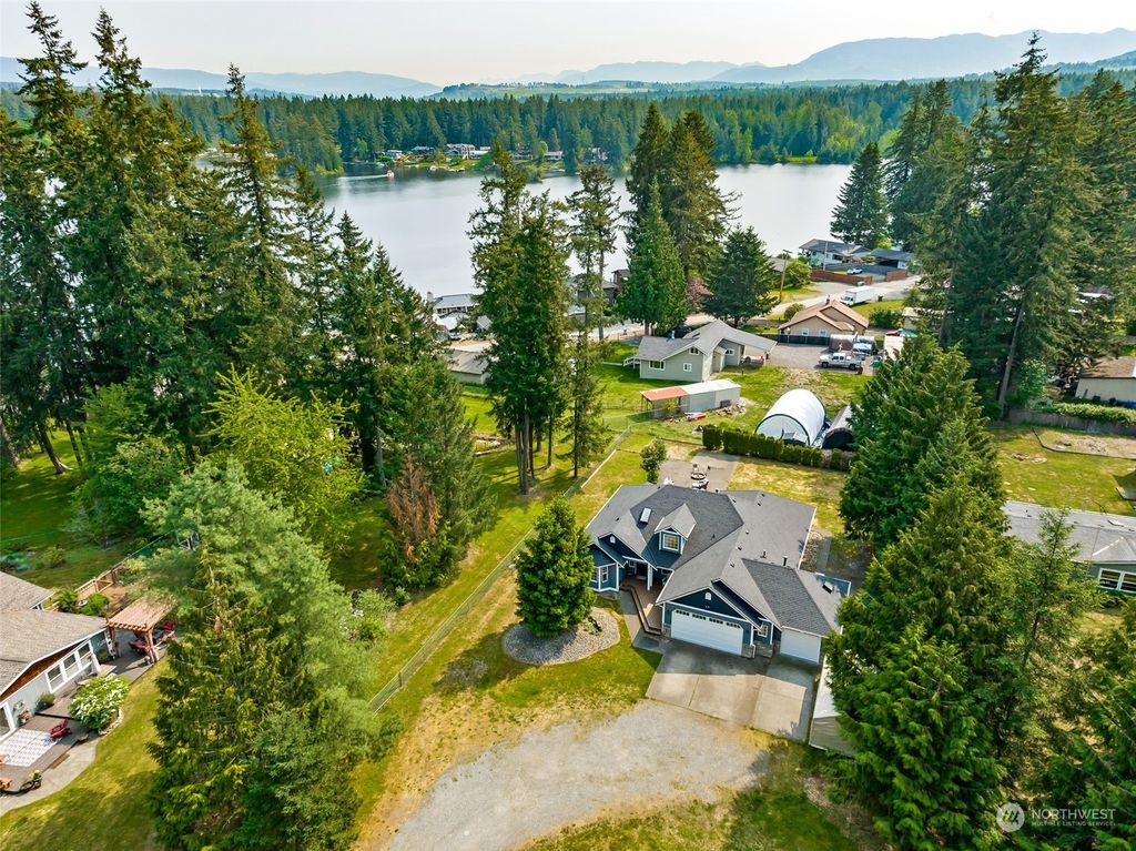 Photo of 30808 228th Avenue SE, Black Diamond, WA 98010 (MLS # 2070764)