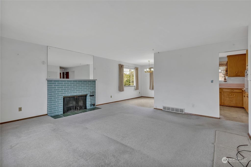 Photo of 3620 S Lucile Street, Seattle, WA 98118 (MLS # 2244214)