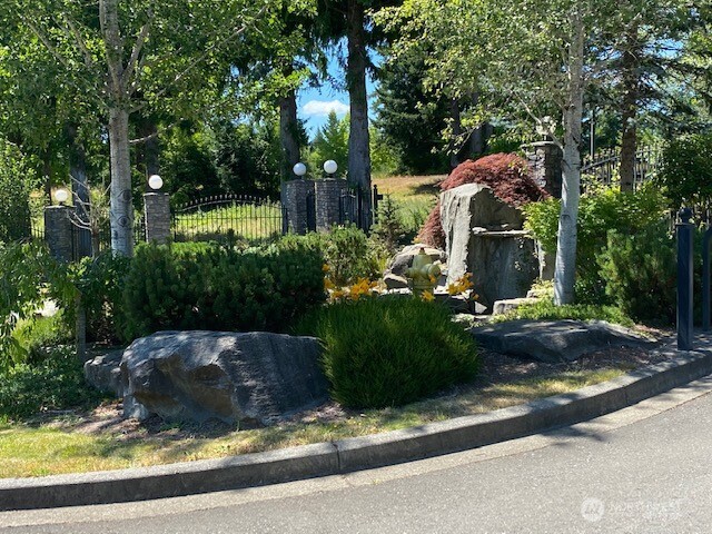 110 Sequoia Lane