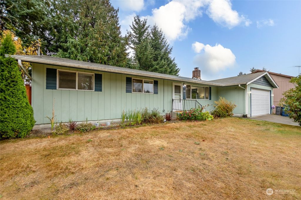 Photo of 20729 36th Avenue W, Lynnwood, WA 98036 (MLS # 2011505)