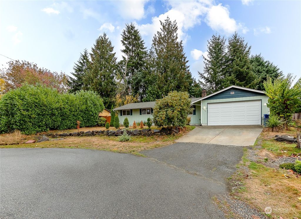 Photo of 20729 36th Avenue W, Lynnwood, WA 98036 (MLS # 2011505)
