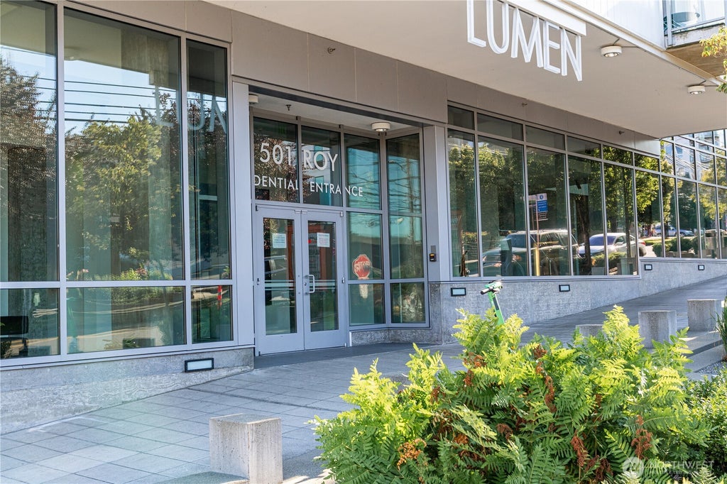 Photo of 501 Roy Street #F239, Seattle, WA 98109 (MLS # 2539508)