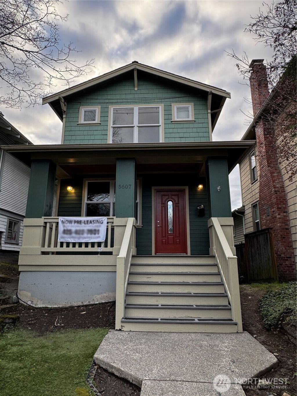 Photo of 5607 12th Avenue NE, Seattle, WA 98105 (MLS # 2487501)