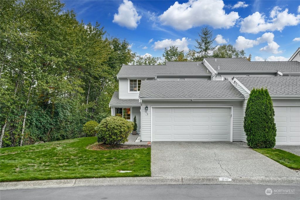 Photo of 210 145th Place SE, Bellevue, WA 98007 (MLS # 2154692)