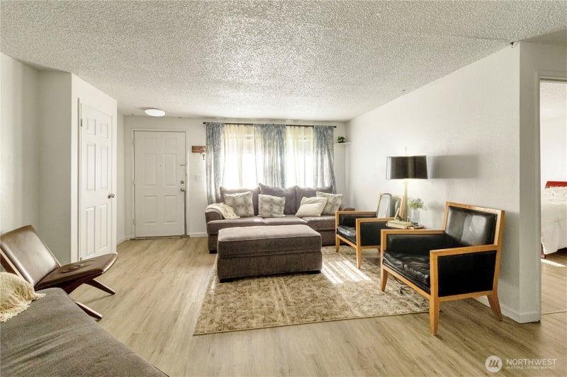 11087 N Skagit Street A & B