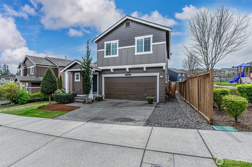 Photo of 2156 66th Street SE, Auburn, WA 98092 (MLS # 2510640)