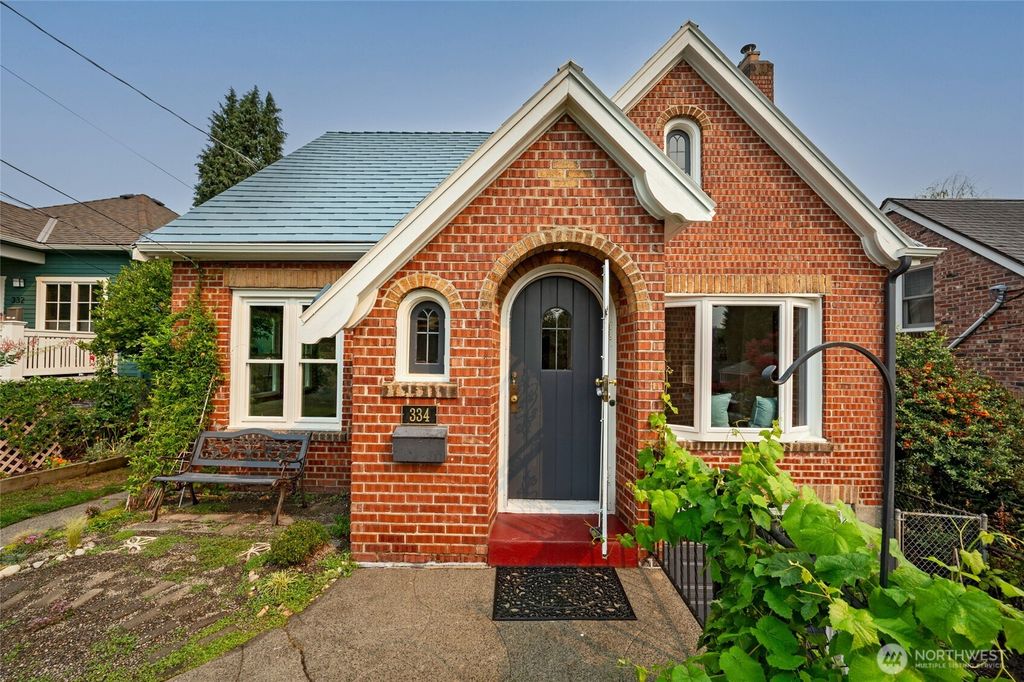 Photo of 334 NE 57th Street, Seattle, WA 98105 (MLS # 2410083)