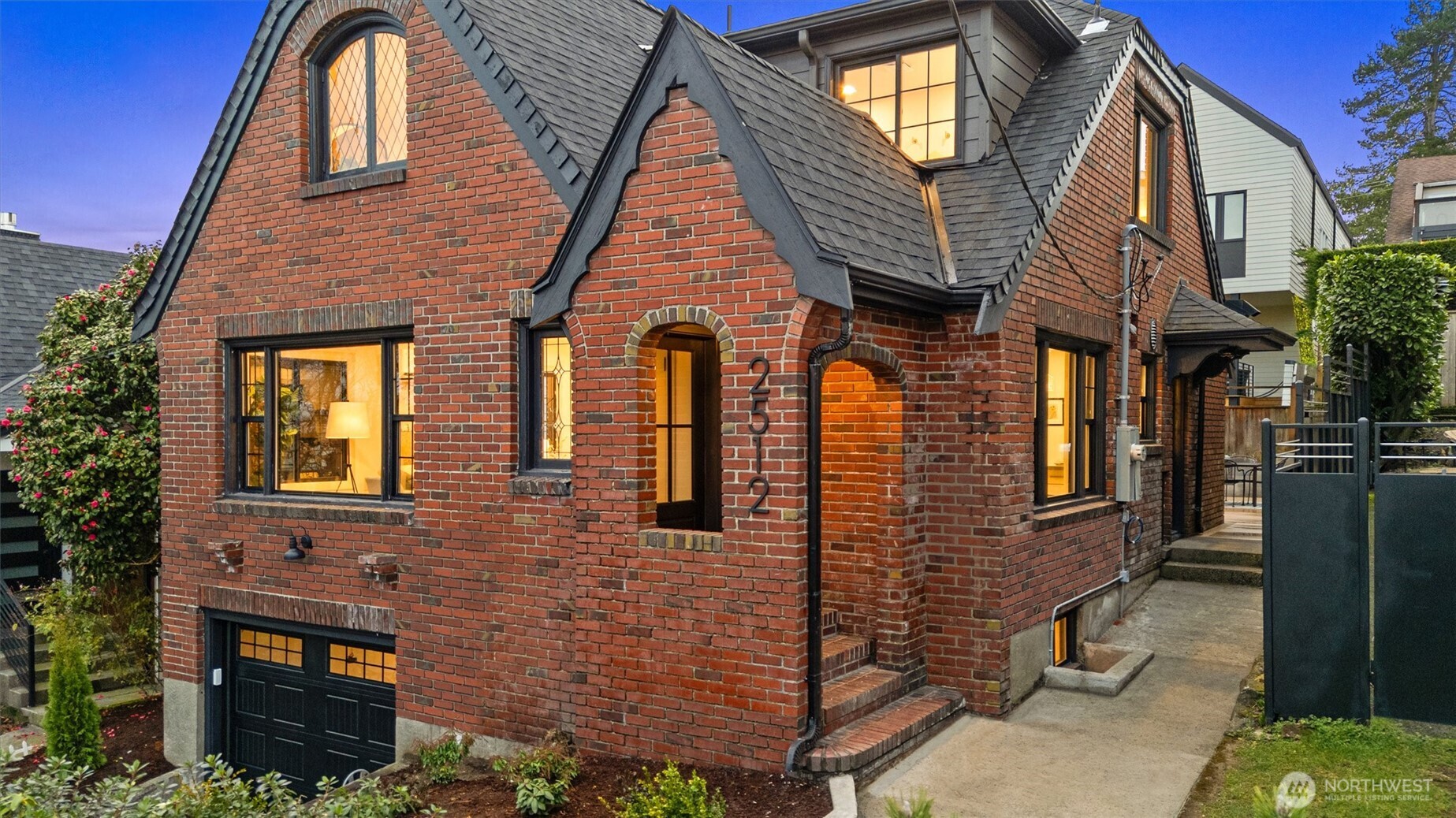 2512 Nob Hill Avenue N