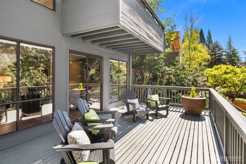 6160 W Mercer Way Mercer Island WA 98040