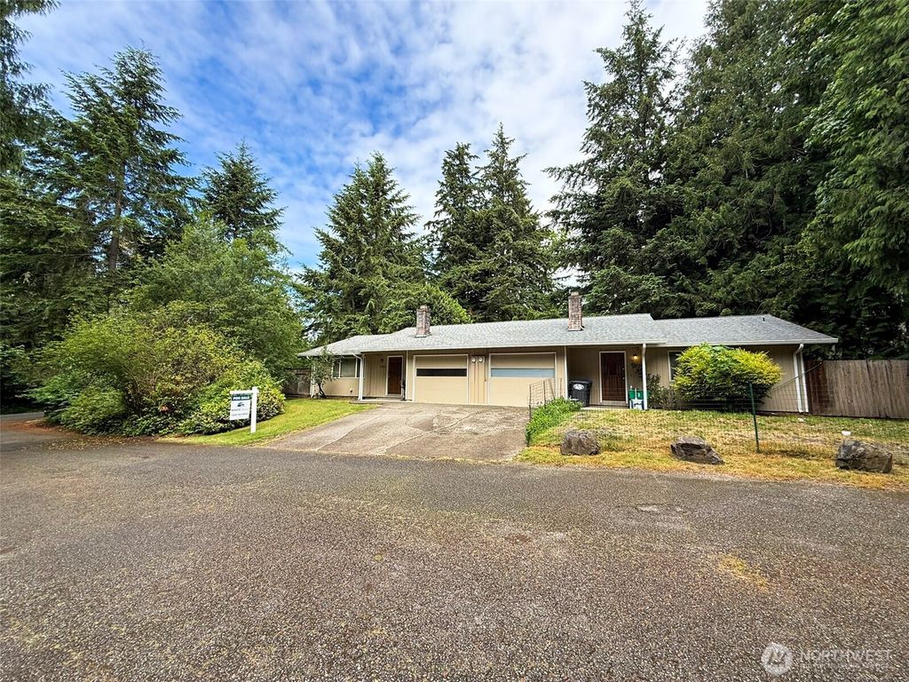 Photo of 4424 NW Ridgewood Court #A &amp; B, Olympia, WA 98502 (MLS # 2510651)