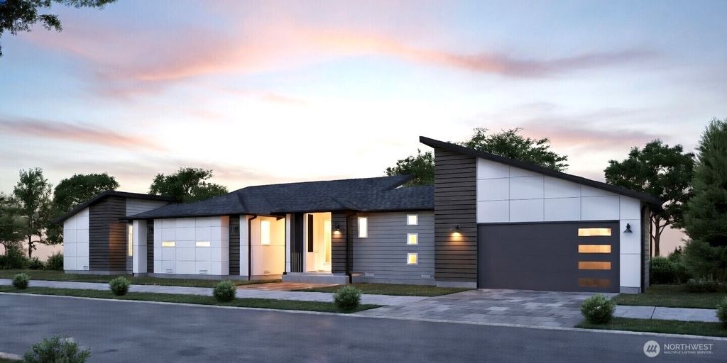 Photo of 320 SW 365th Street #3, Federal Way, WA 98023 (MLS # 2486133)