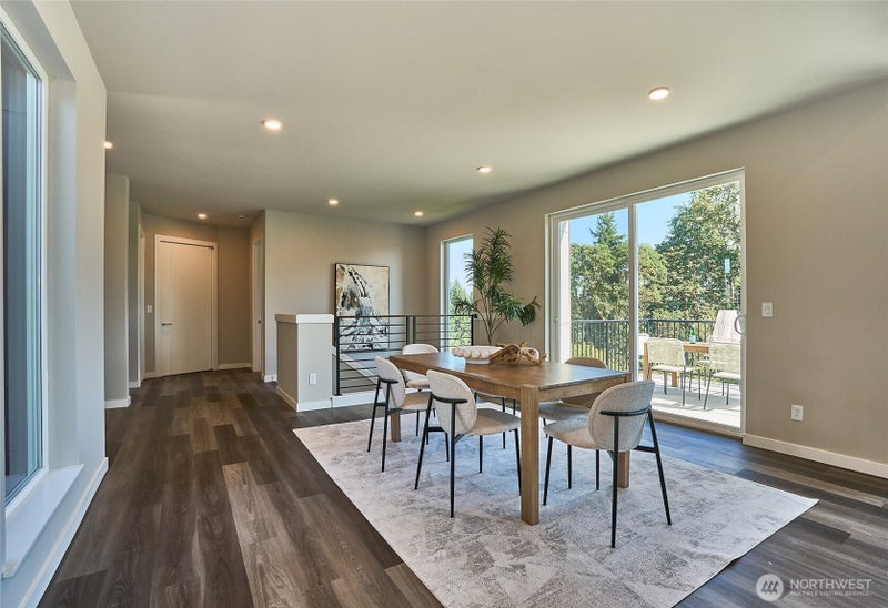 320 SW 365th Street 3