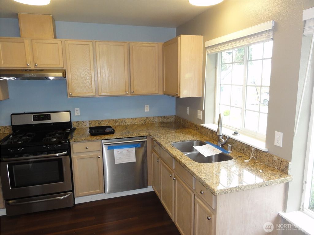 Photo of 511 Forest Park Street, Port Orchard, WA 98366 (MLS # 2493005)