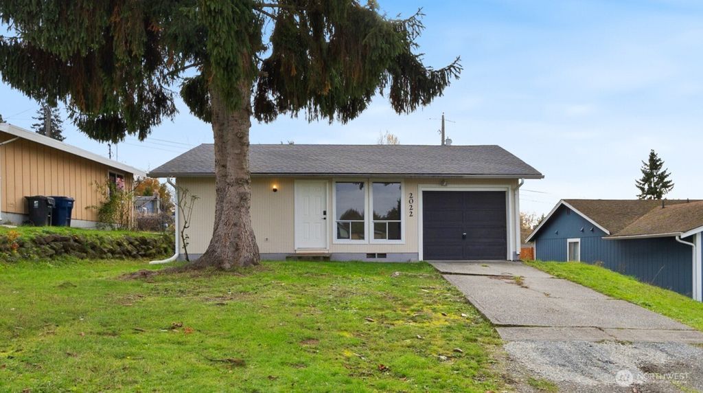 Photo of 2022 E 36th Street, Tacoma, WA 98404 (MLS # 2461621)