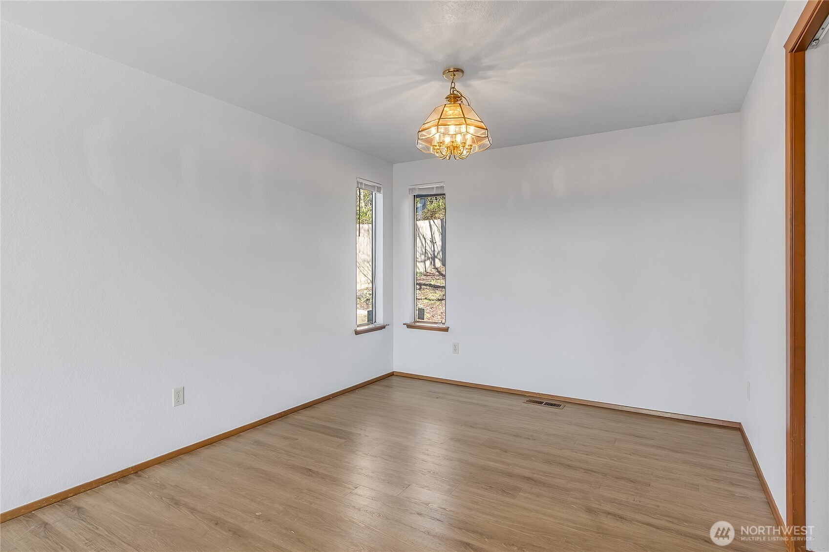 1345 N Juniper Street