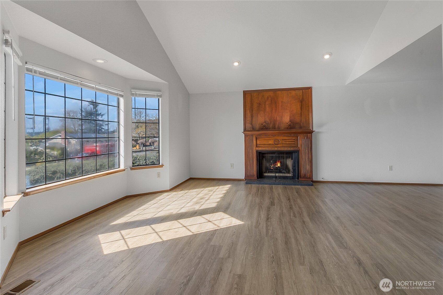 1345 N Juniper Street