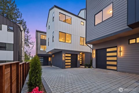 Photo of 931 N 87th Street, Seattle, WA 98103 (MLS # 2507194)