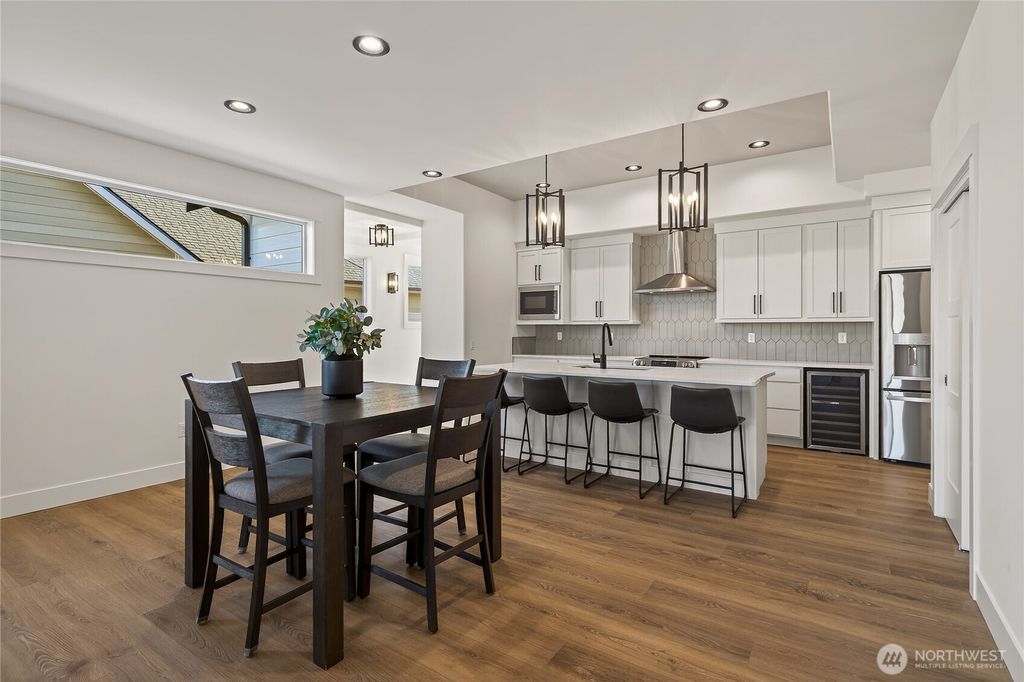 Photo of 910 Racine Springs Drive, Wenatchee, WA 98801 (MLS # 2477677)