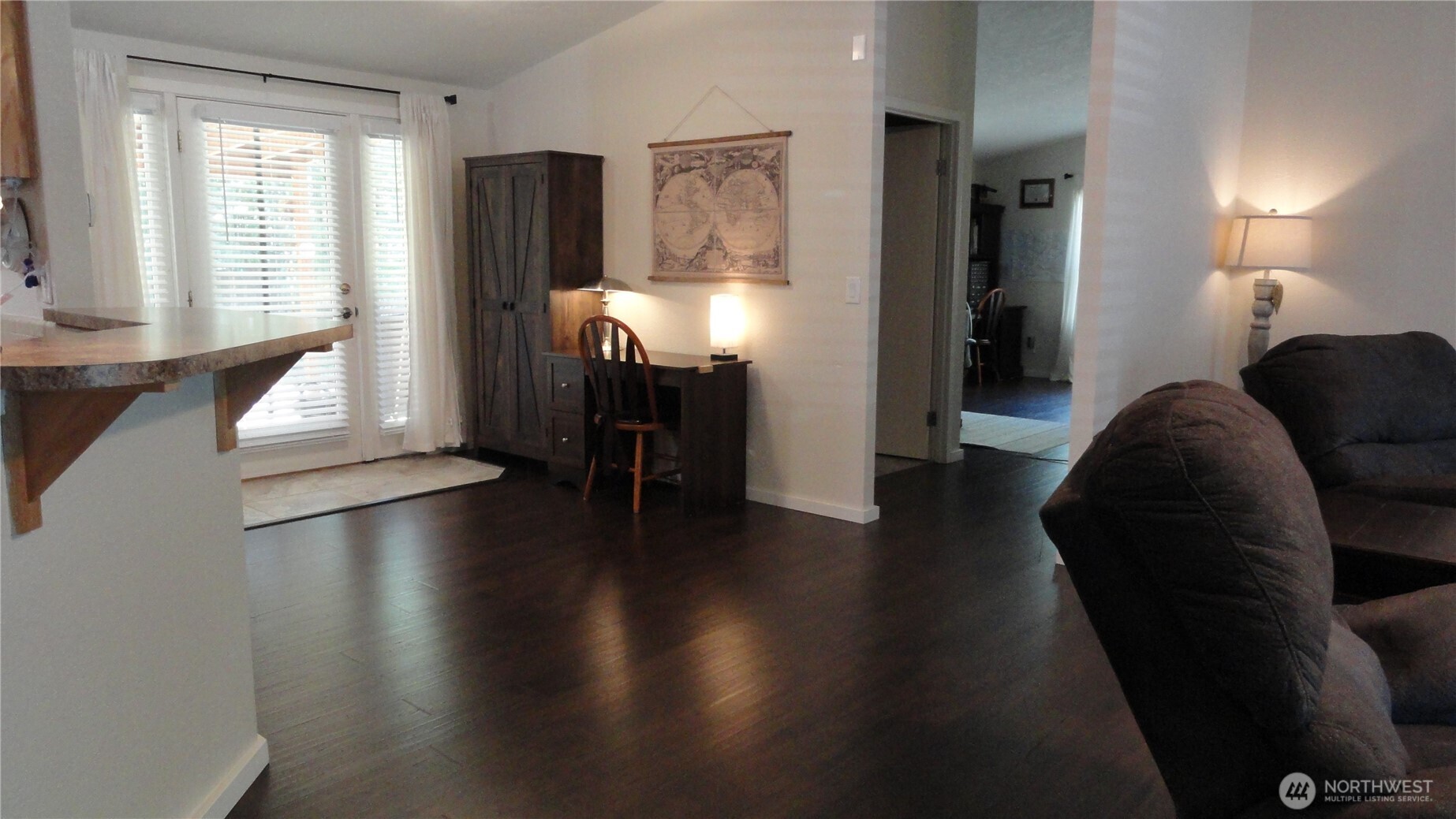 90 N Hamma Hamma Drive E