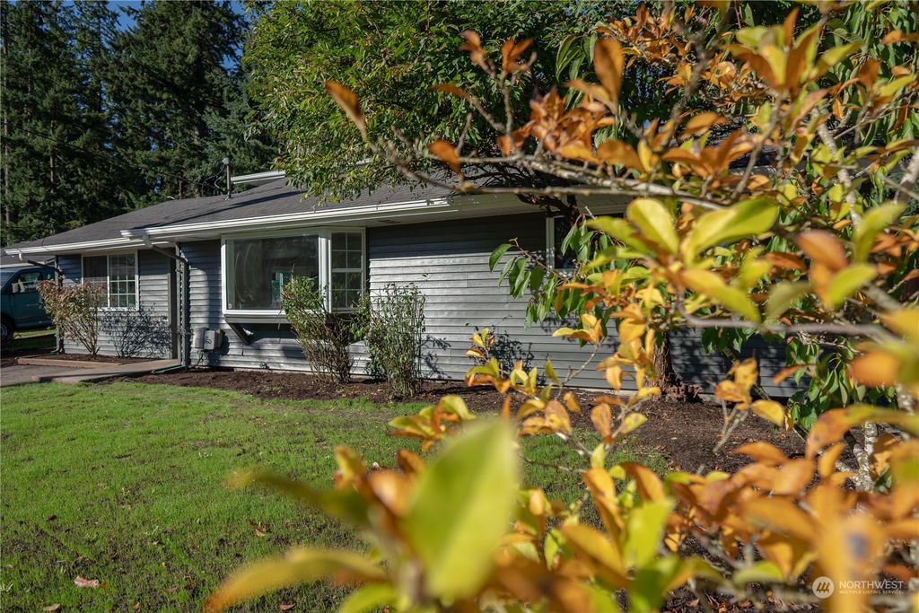 Photo of 6501 232nd Street SW, Mountlake Terrace, WA 98043 (MLS # 2171080)